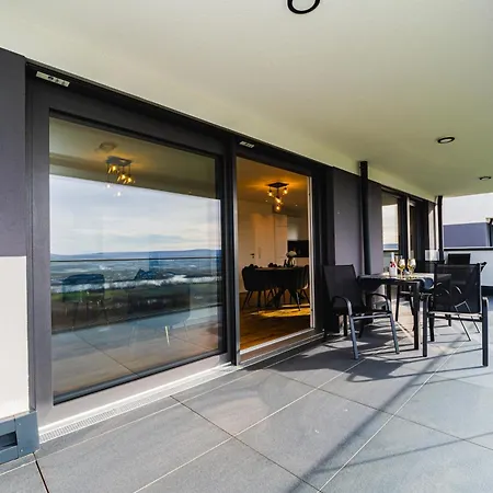 Vip With Panoramic Views Apartament *